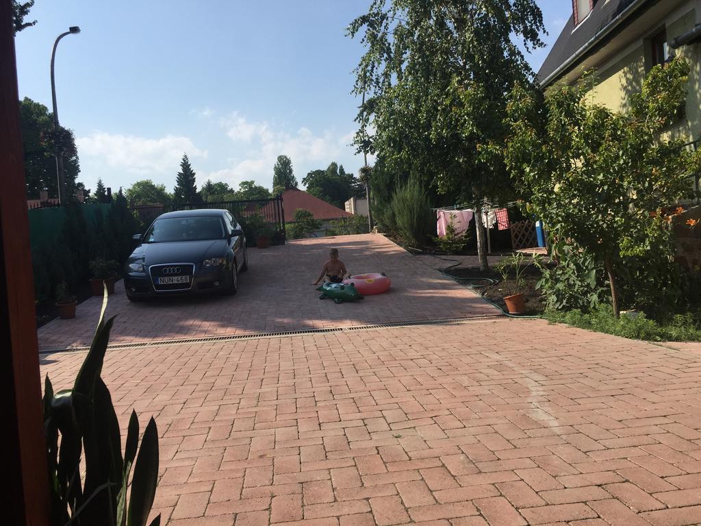 Tamas Apartman Balatonfoeldvar Sziveben- Egesz Evben Nyitva! Exterior foto